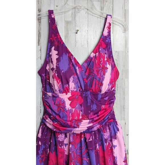 D & Co. Beach Swimsuit One Piece Size 14 Red Purple Swim Pool - Picture 3 of 16